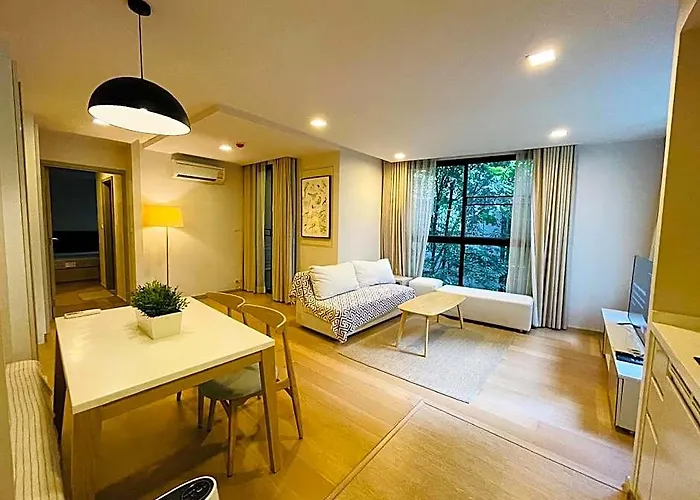 Cozy Spacious Gardenview 1br 2bed 500m Bts Thonglo ホテル 5*